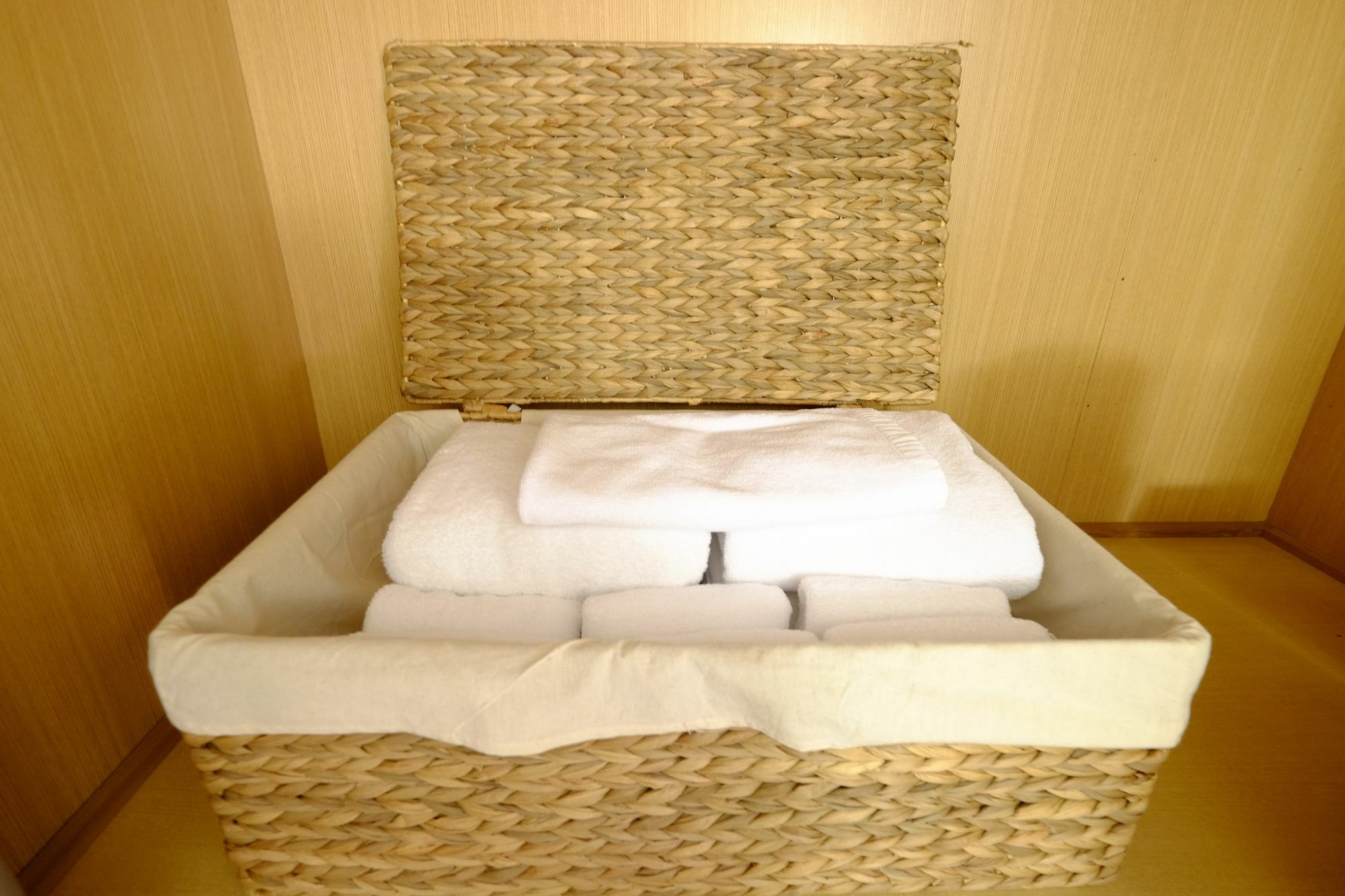 Ookini Hotels Karasuma Gojo Apartment Kyoto Exterior foto